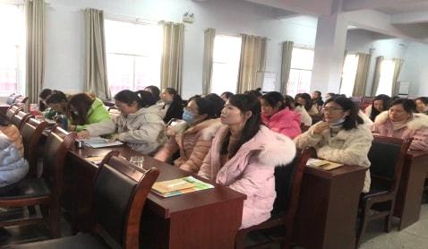 羅山縣龍山街道中心學校 聚焦綜合學科研討，共筑課后服務新篇章